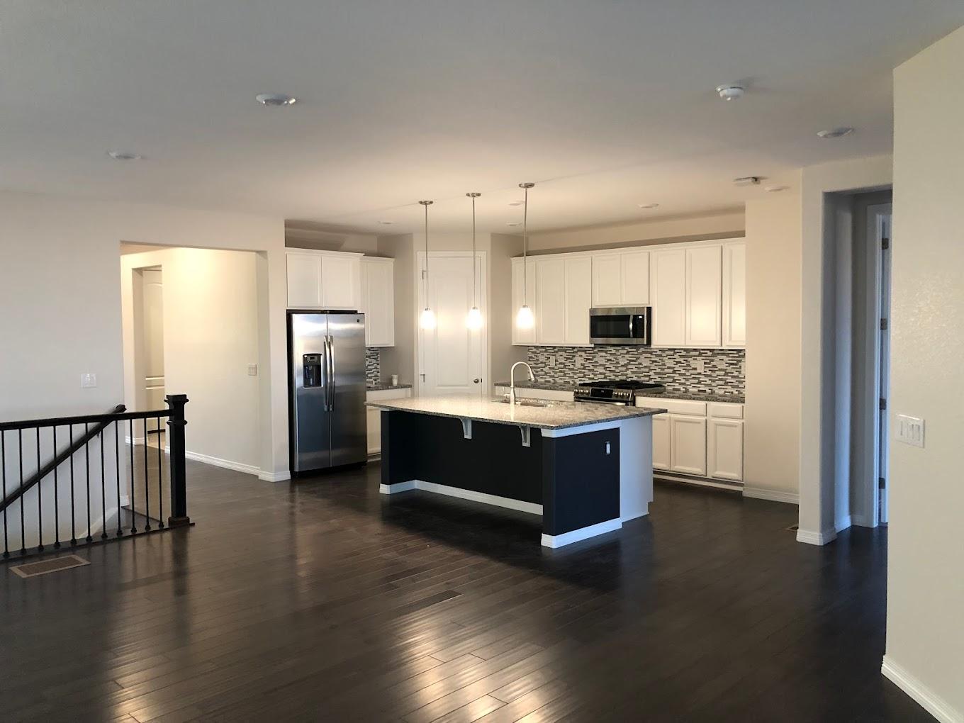 H3 Painting Arizona Image