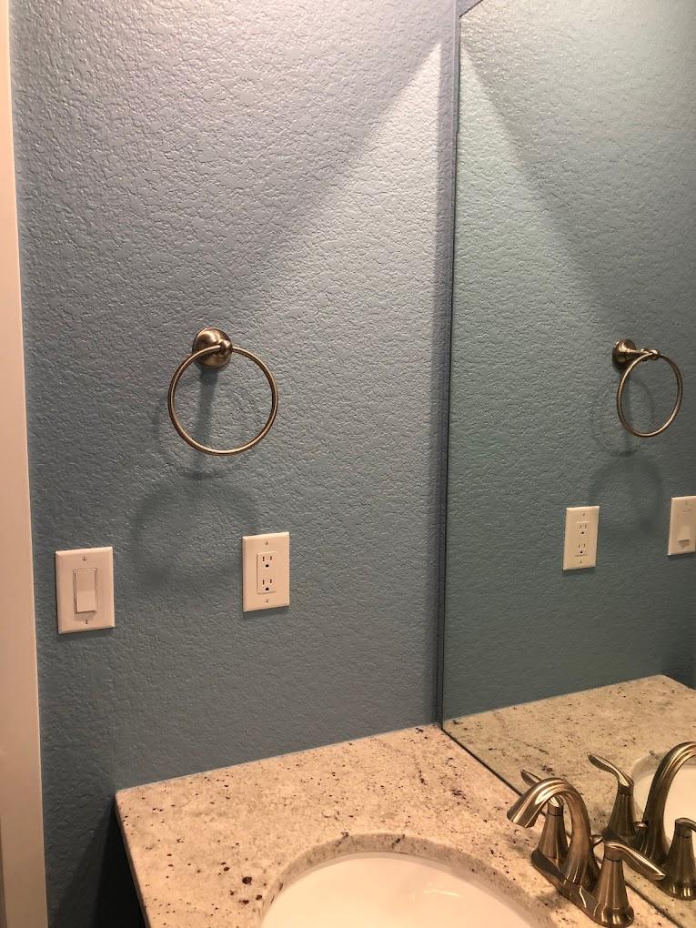 H3 Painting Arizona Image