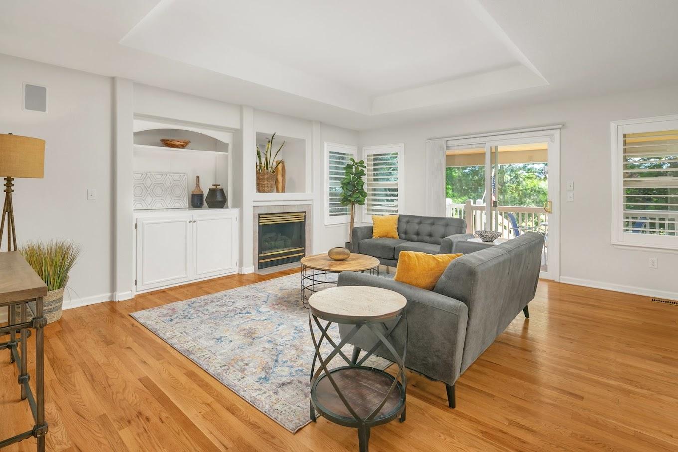 H3 Painting Arizona Image