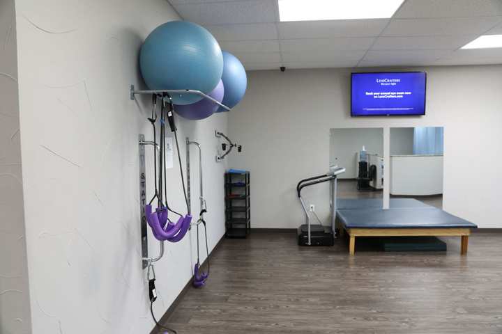 Personal Injury Chiropractic-Accident Centers of Texas Image