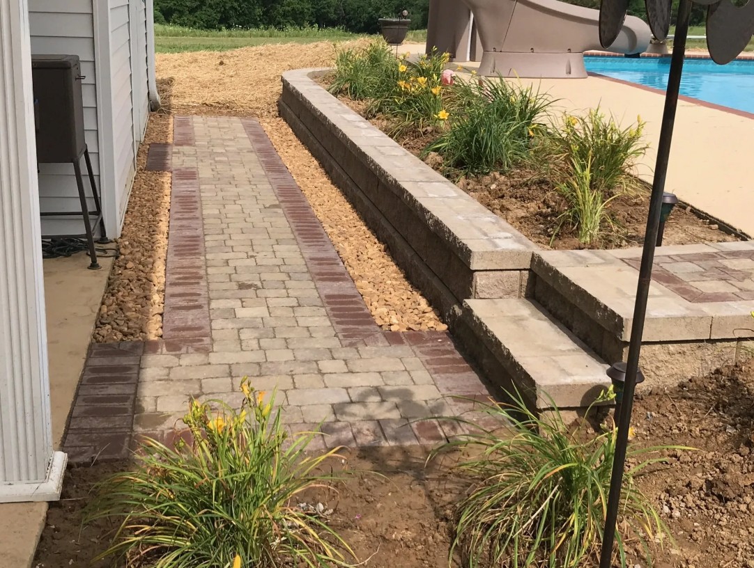 Turner's Landscaping & Hardscape Image
