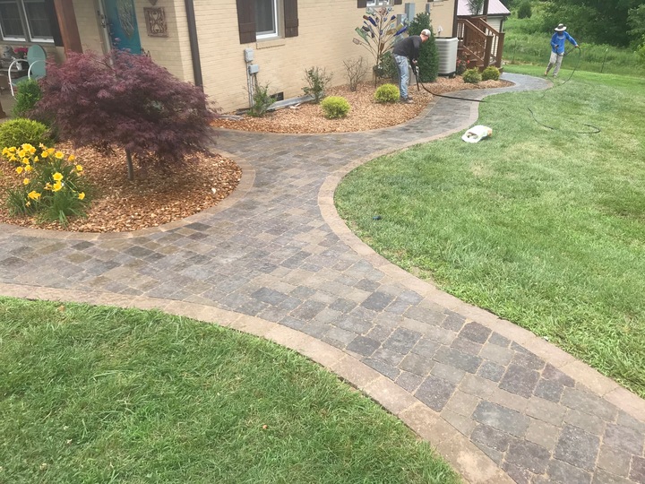 Turner's Landscaping & Irrigation Image