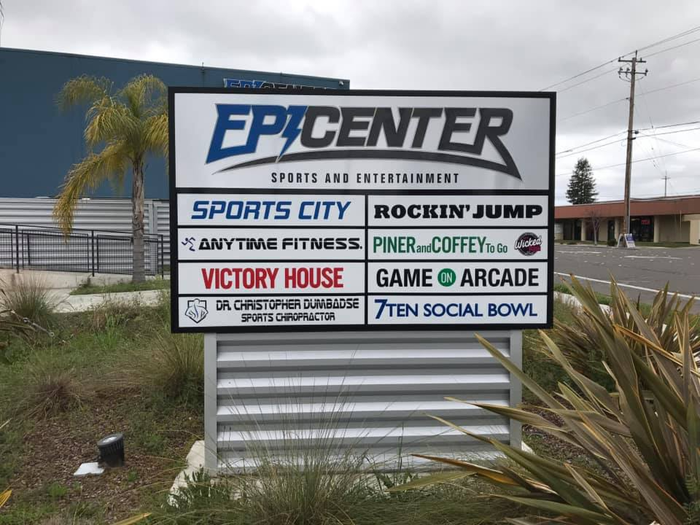 TNT Signs and Graphics, Inc. Image