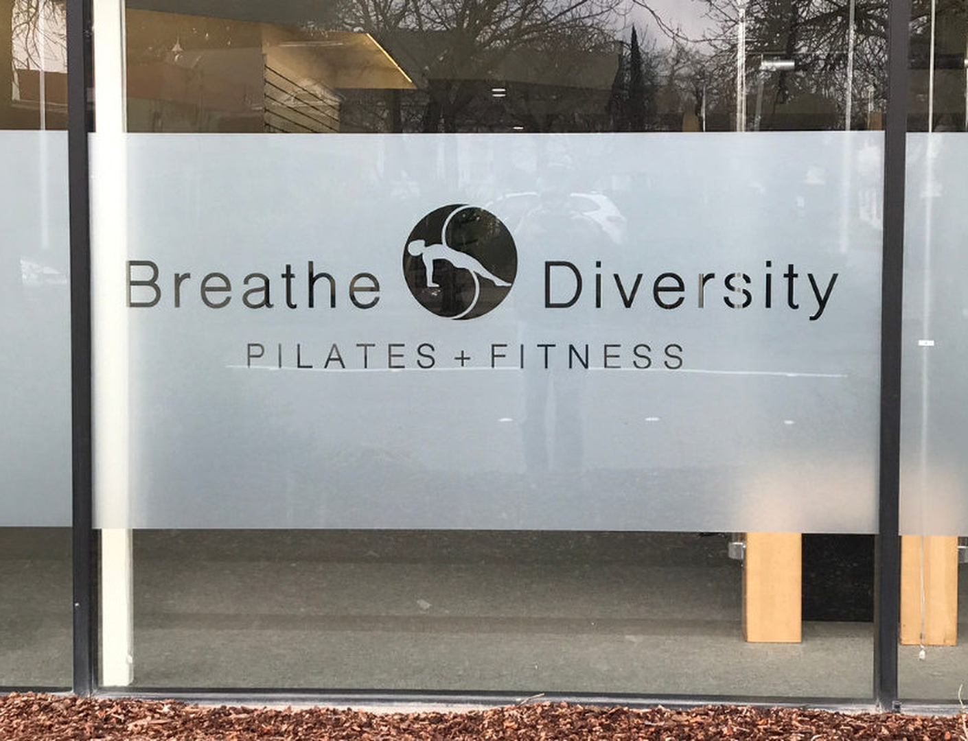 TNT Signs and Graphics, Inc. Image