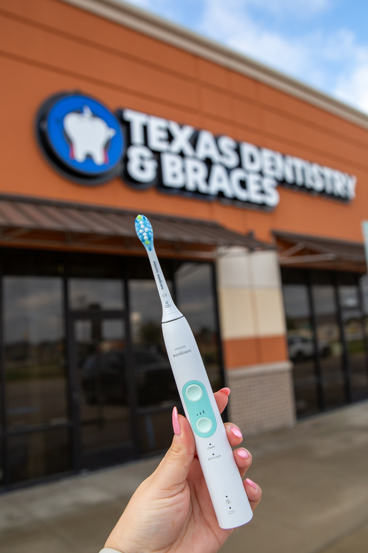Texas Dentistry and Braces Logo