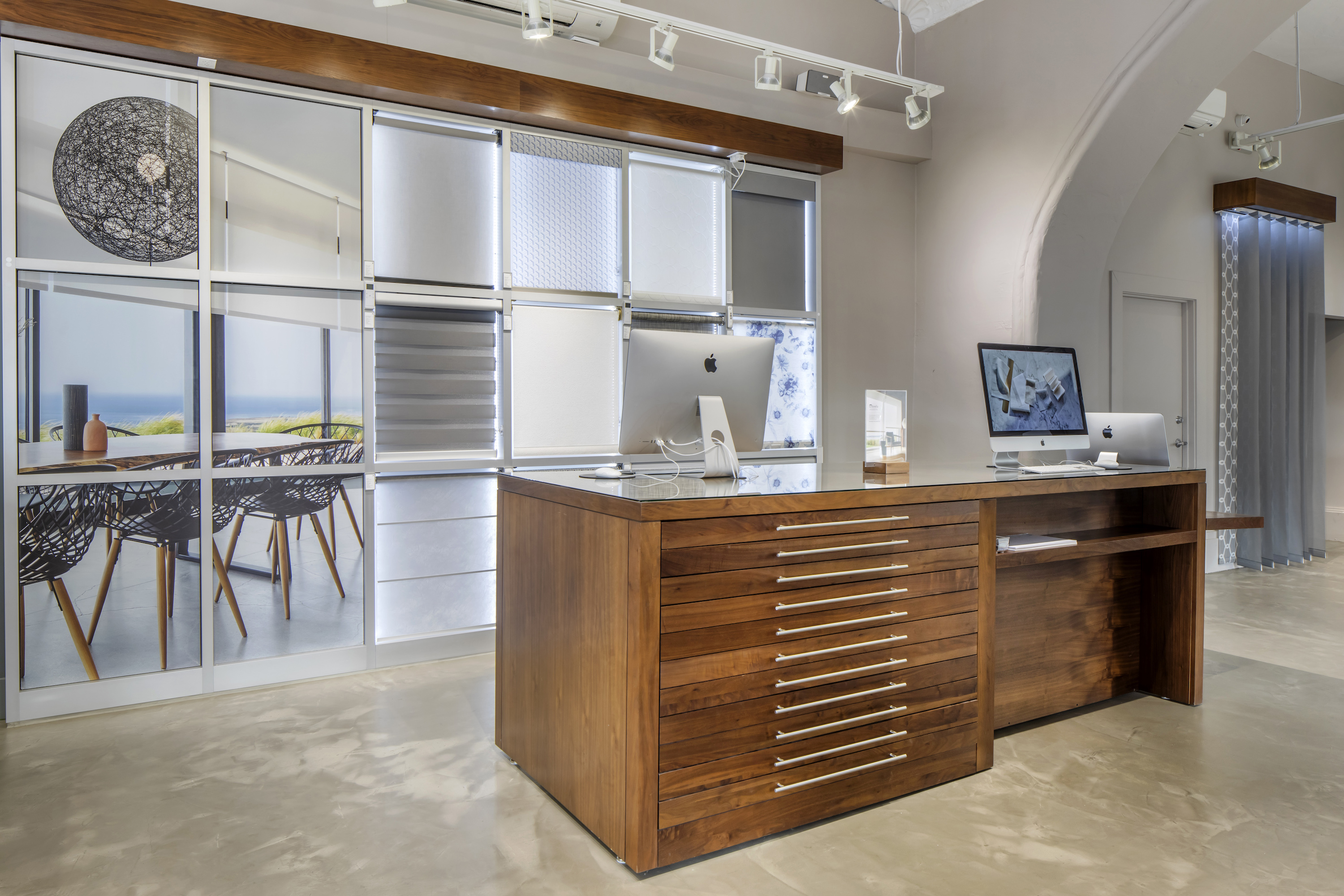 The Shade Store Image