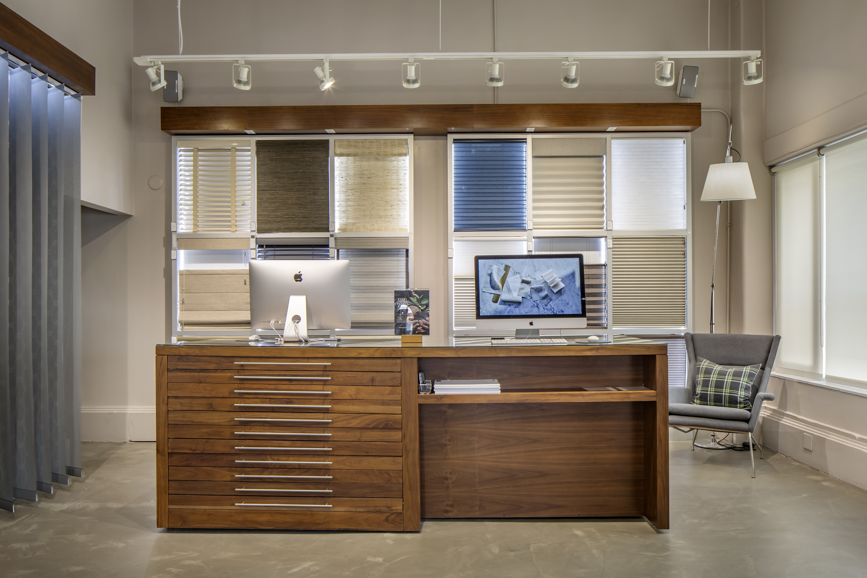 The Shade Store Image