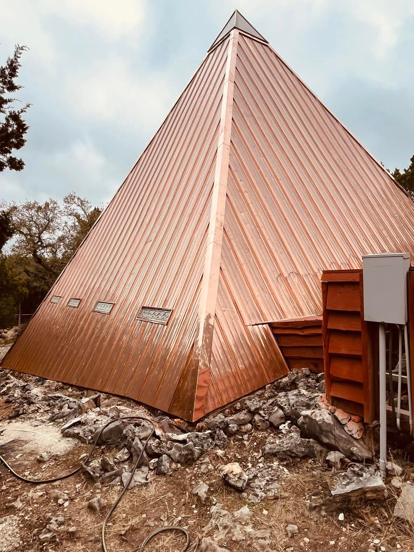 Roof Repair and Leak Experts Image