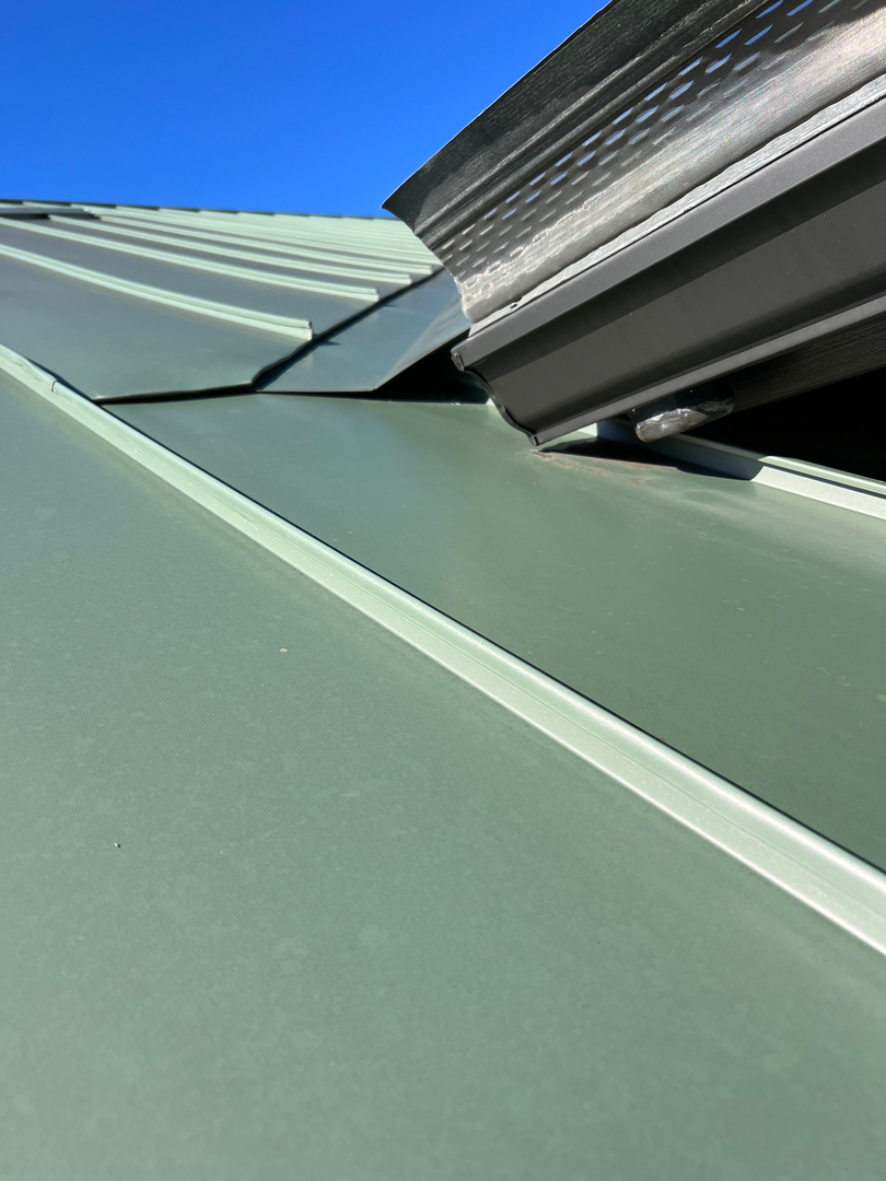 Roof Repair and Leak Experts Image