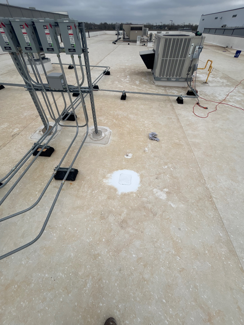 Roof Repair and Leak Experts Image