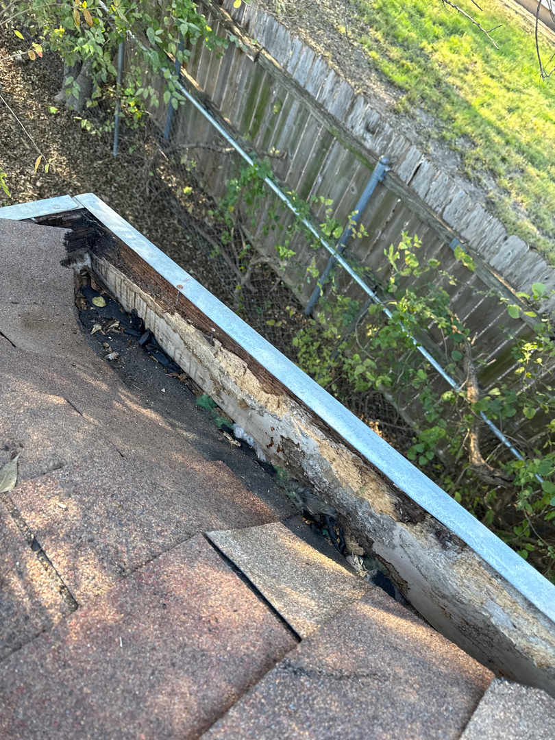 Roof Repair and Leak Experts Image