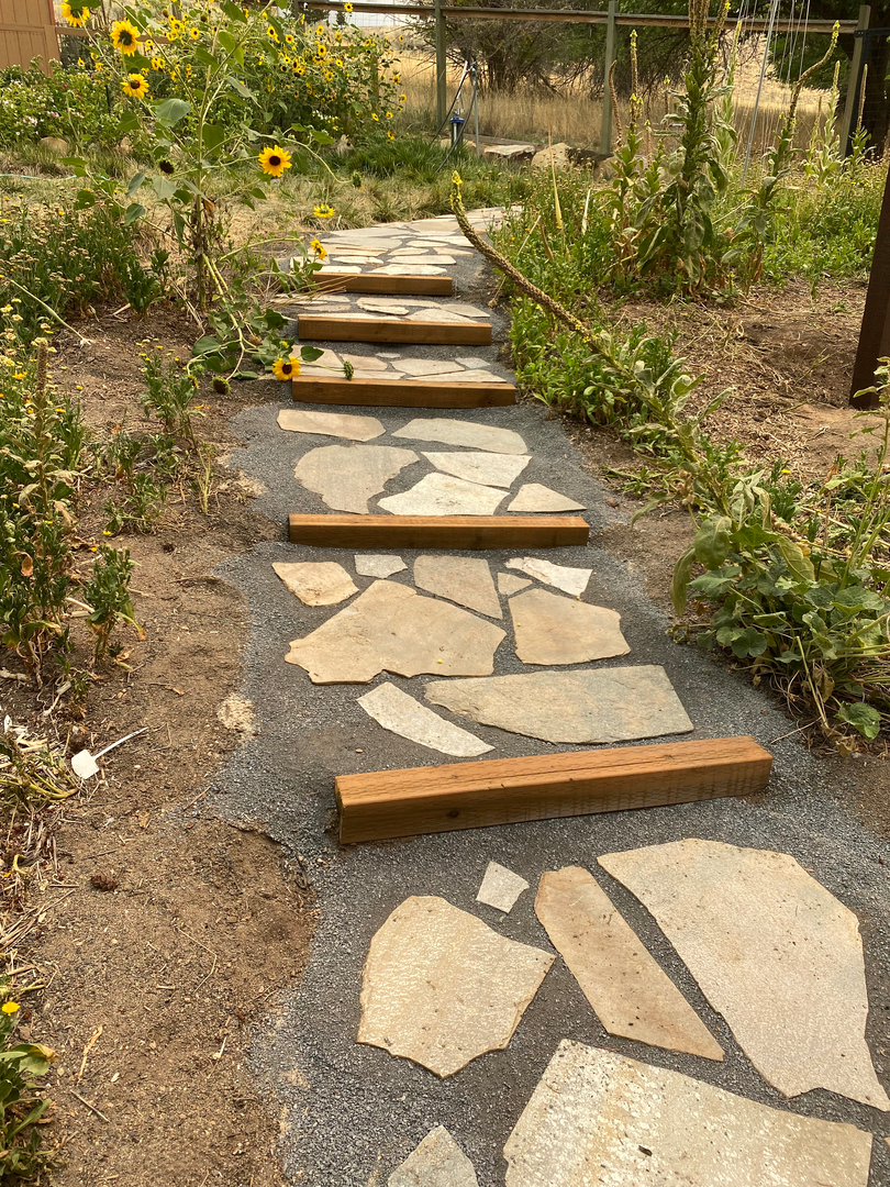 Fox Landscape and Construction Image