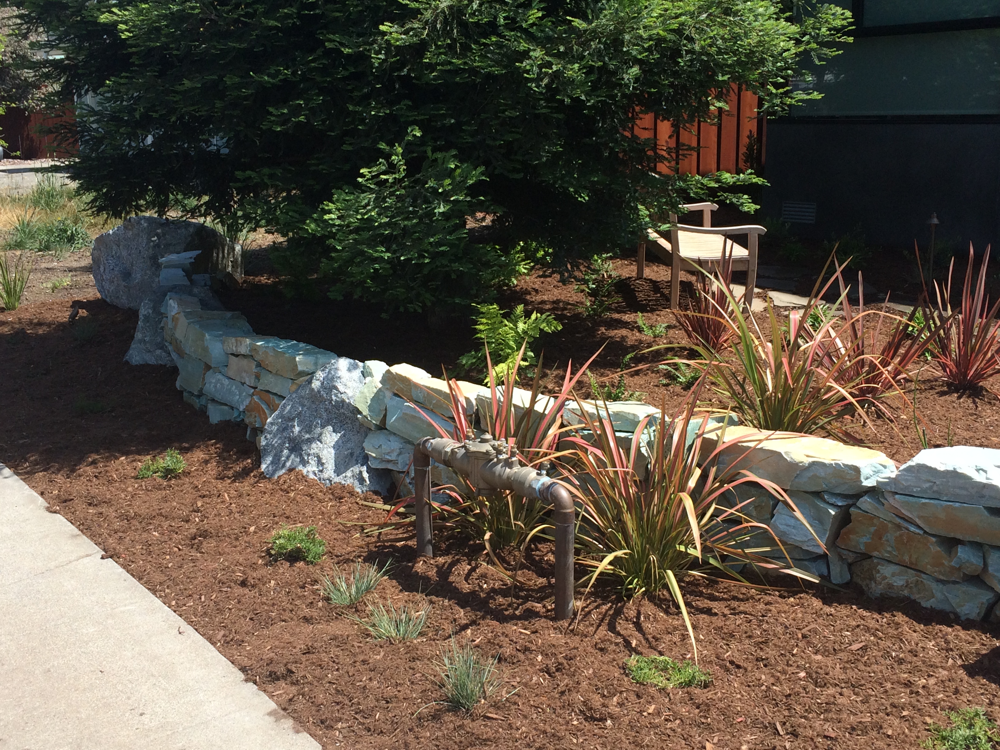 Fox Landscape and Construction Image