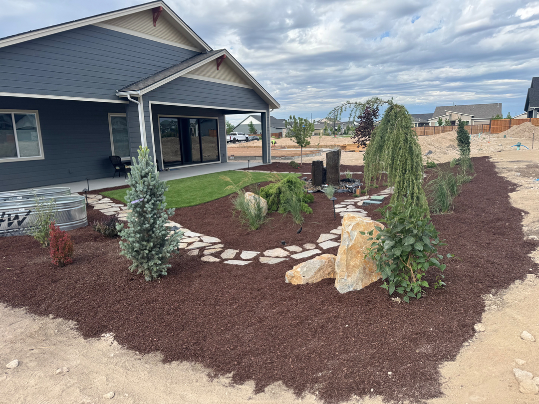 Fox Landscape and Construction Image