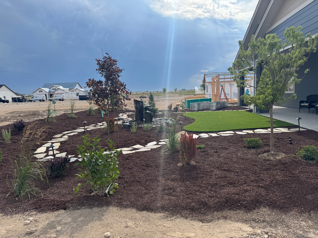 Fox Landscape and Construction Image