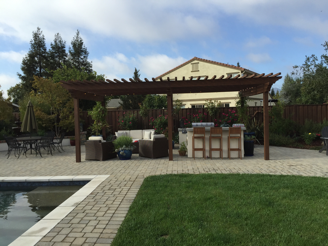 Fox Landscape and Construction Image