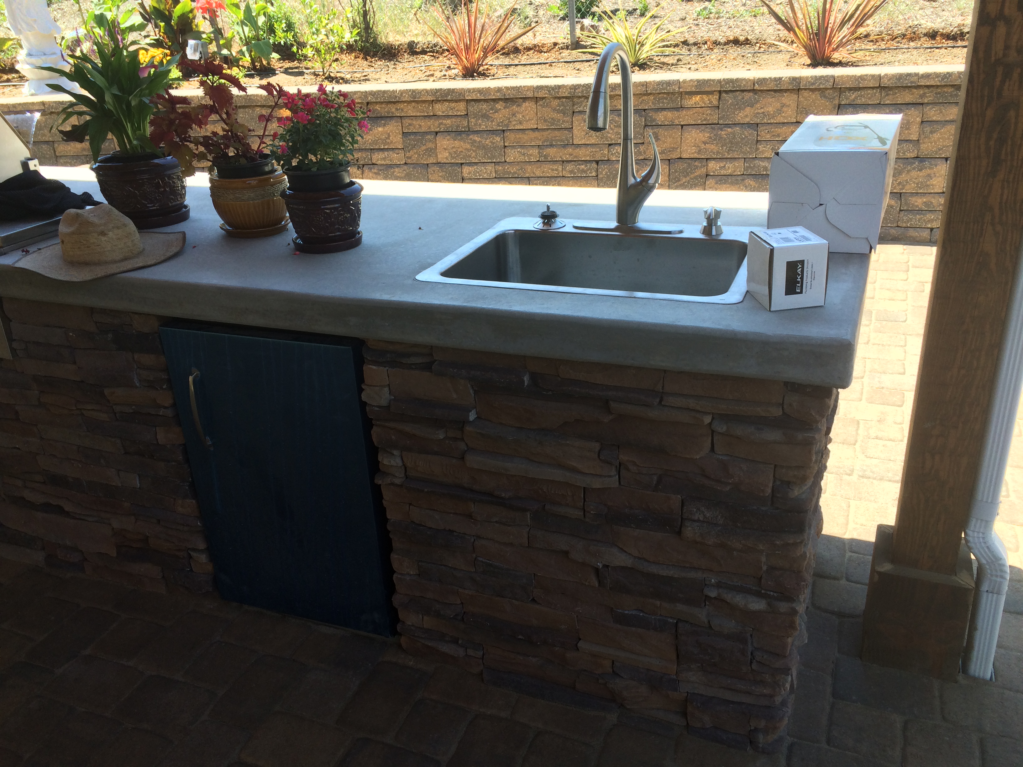 Fox Landscape and Construction Image