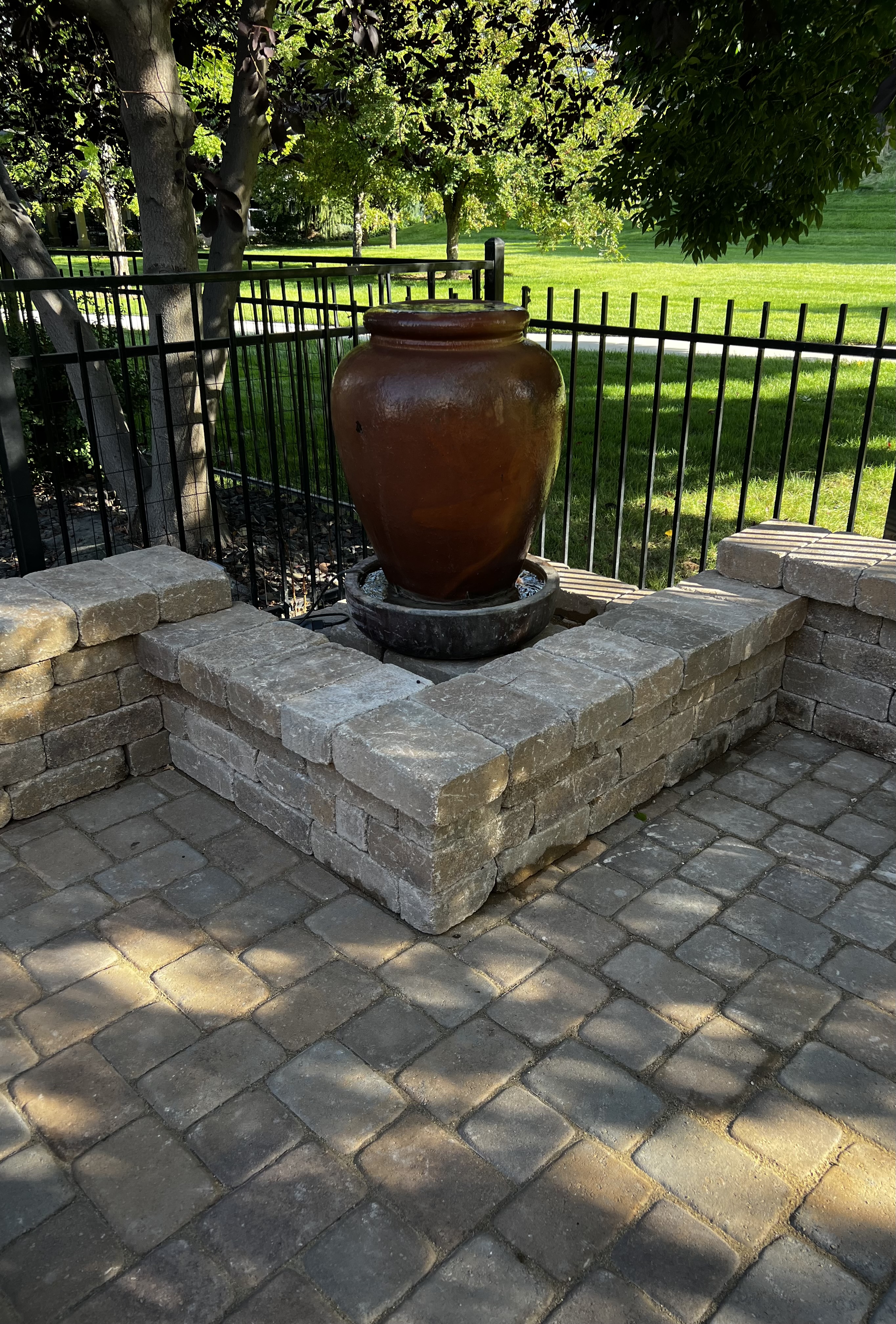 Fox Landscape and Construction Image