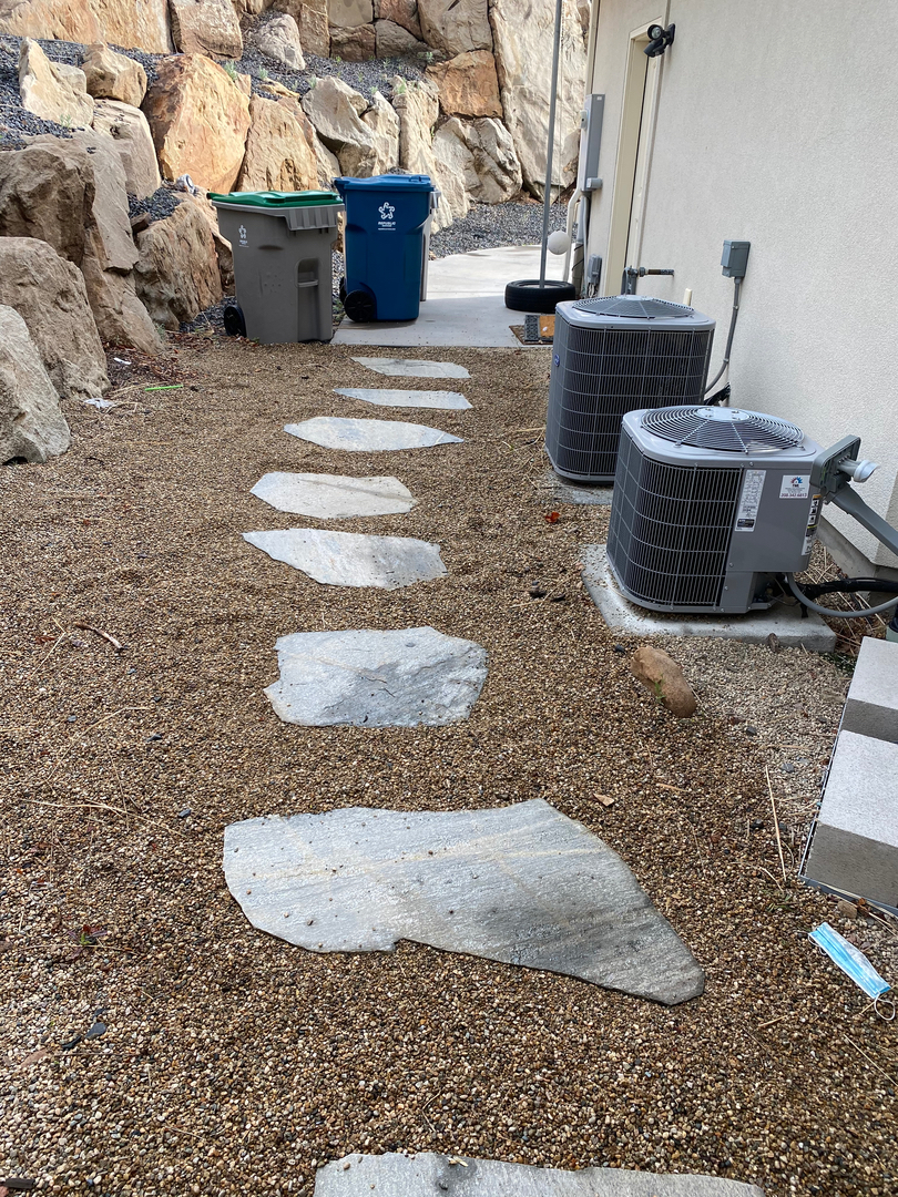 Fox Landscape and Construction Image