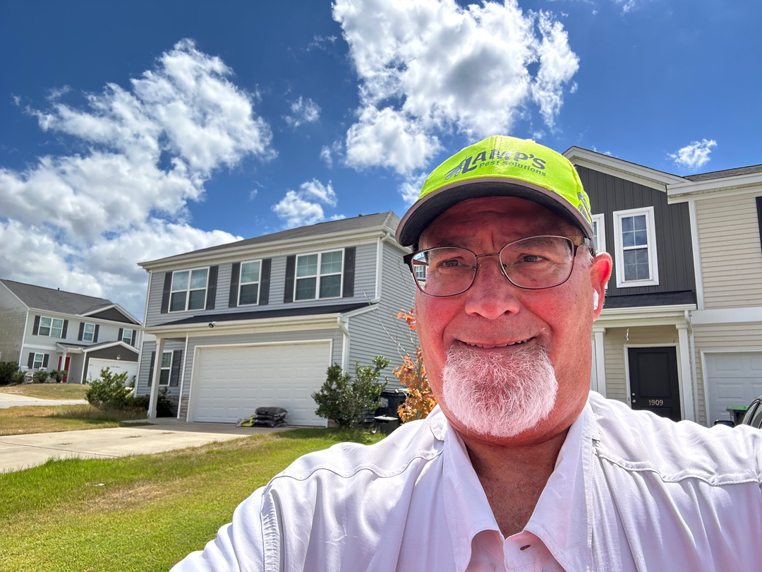 Lamp's Pest Solutions Image