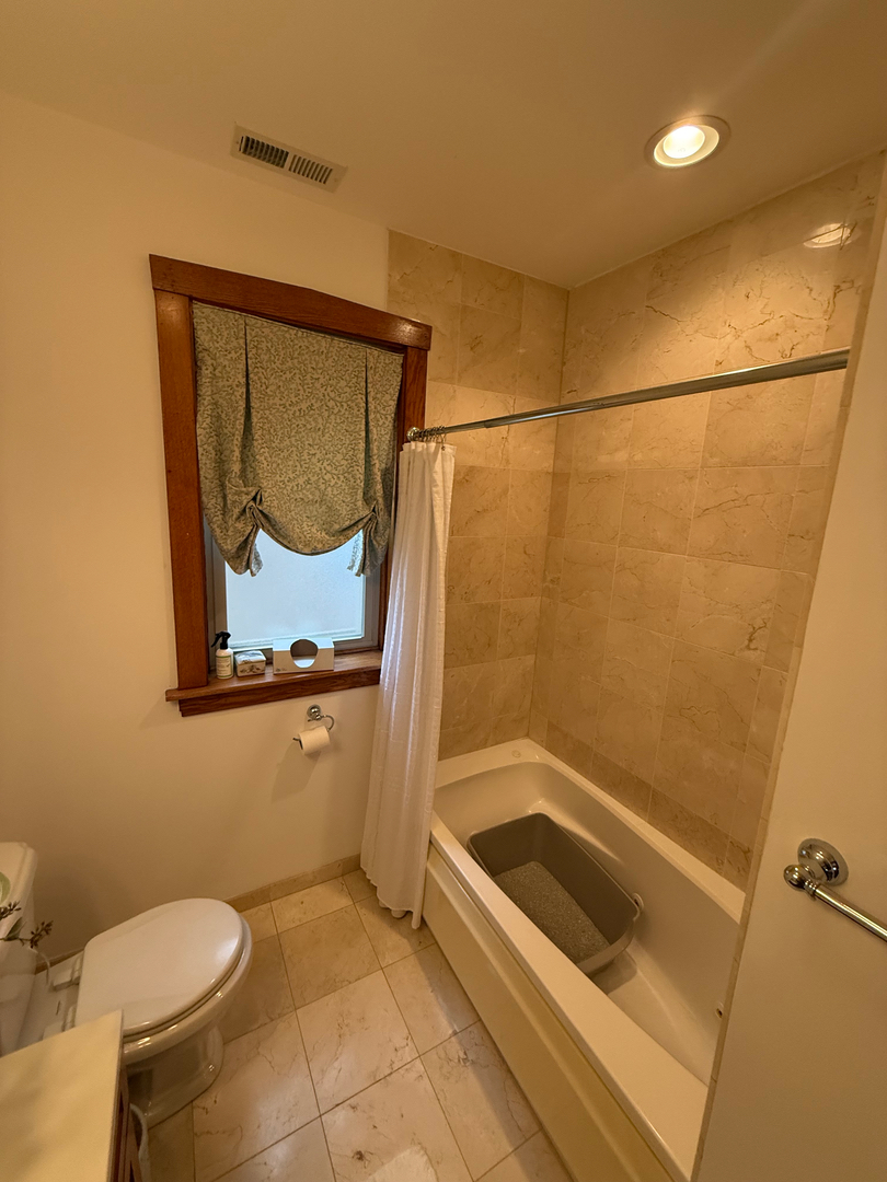 Wrigleyville Handyman & Remodeling Incorporated Image