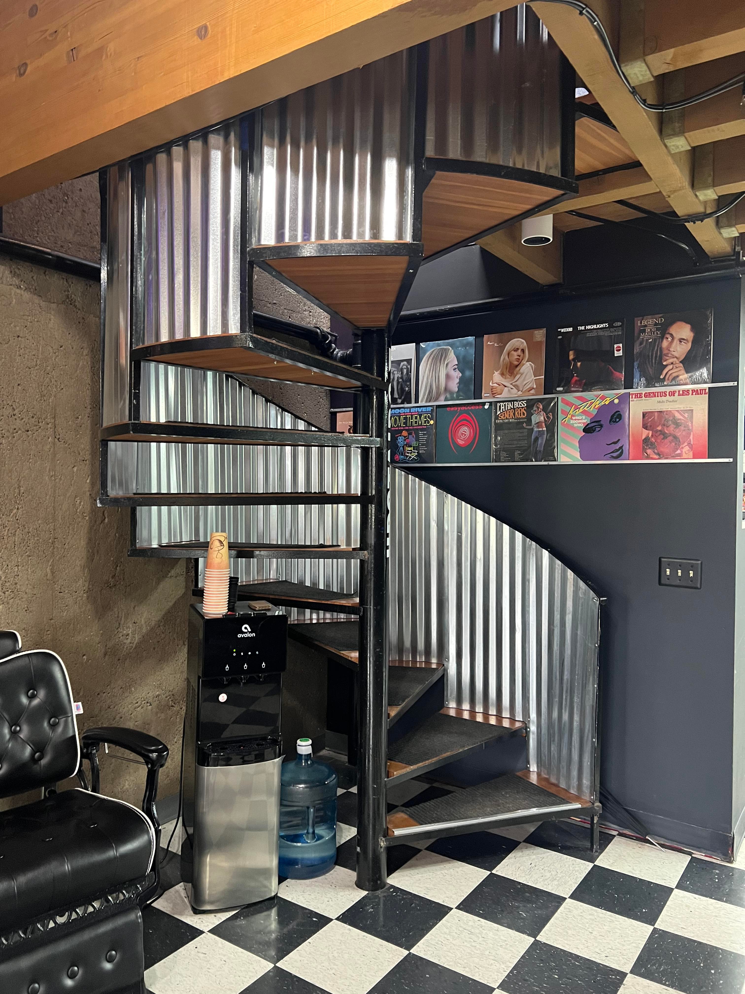 Analog Barbershop Image