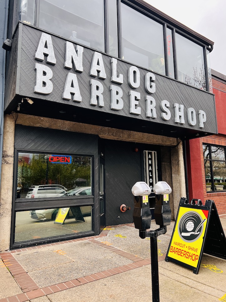 Analog Barbershop Image