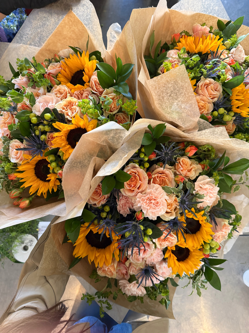 William Paul Floral Design Logo