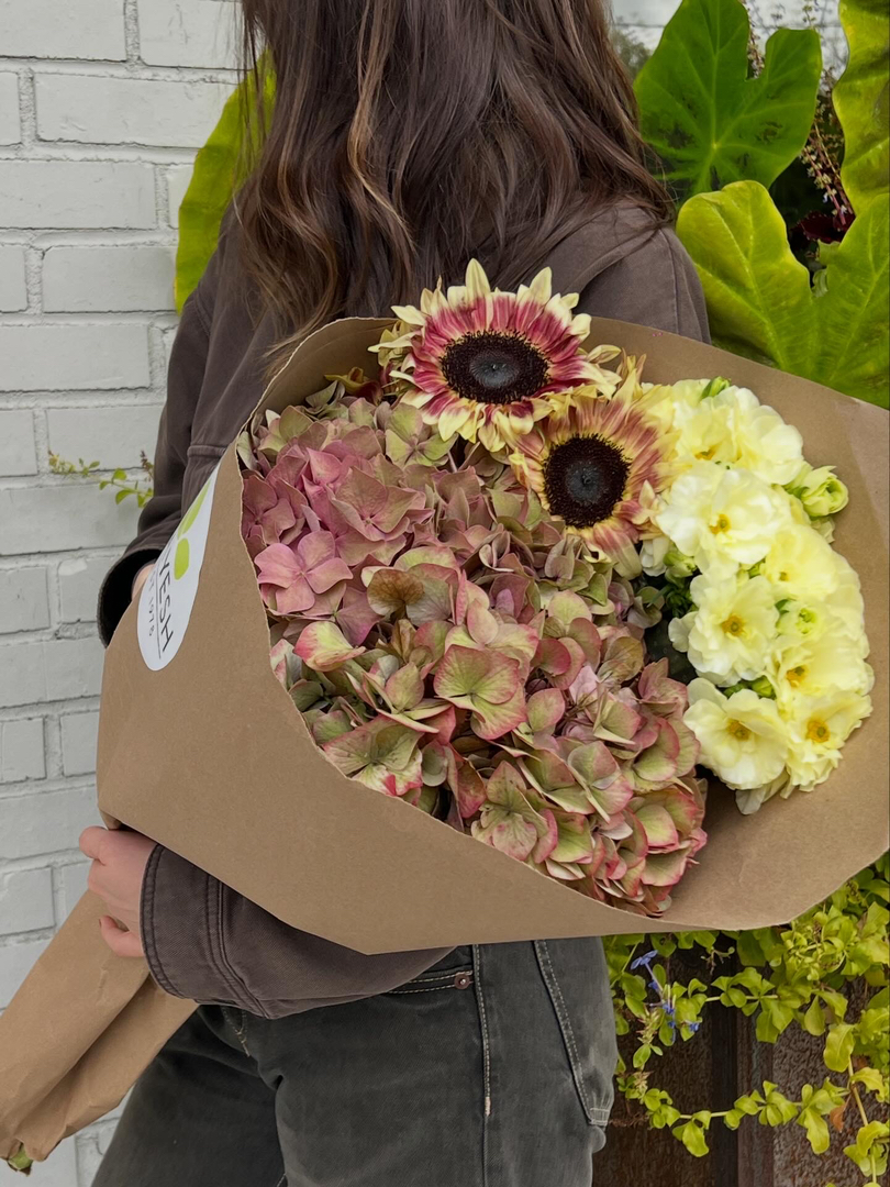 William Paul Floral Design Image