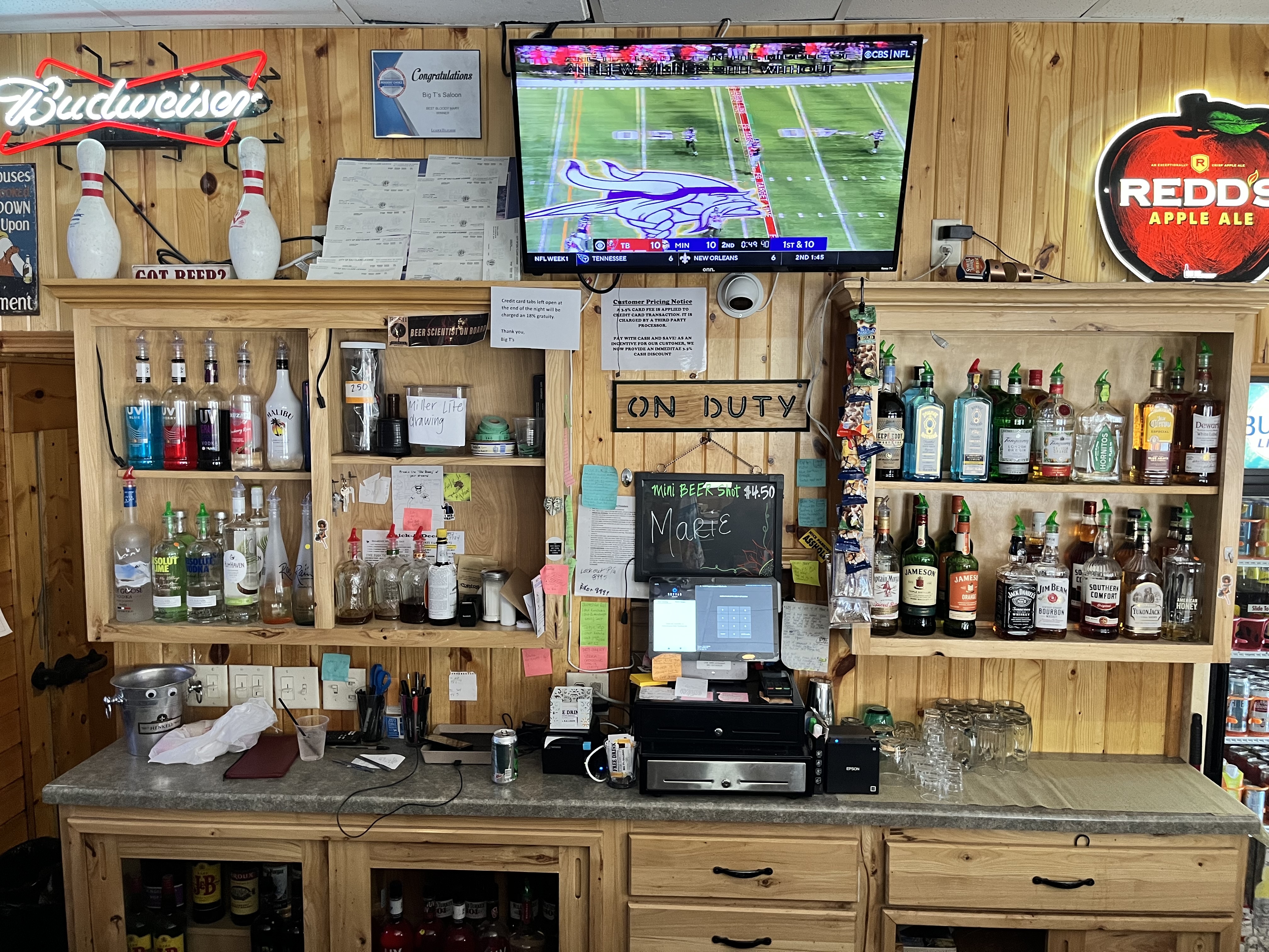 Big T's Saloon & Dive Bar Image