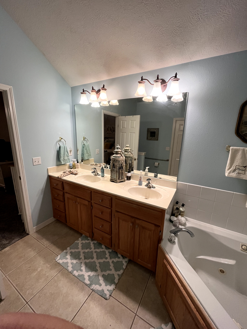 Professional Ozark Painters Image