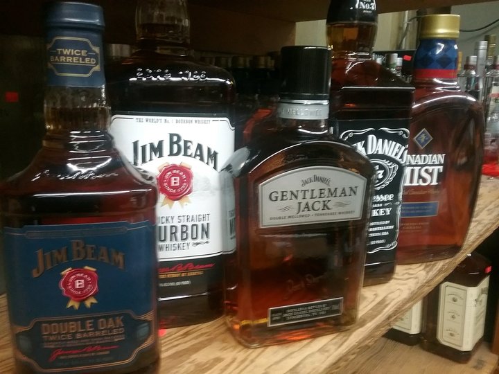 Mineral Wells Package Store Image