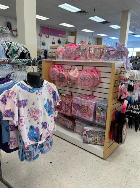 Melrose Family Fashions Image