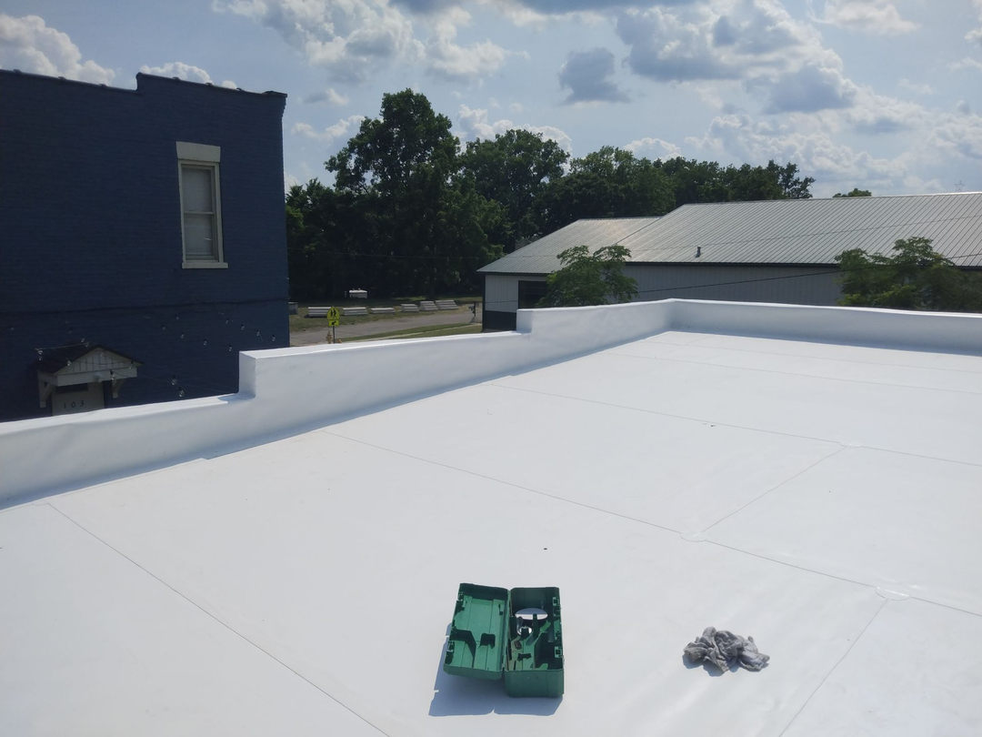 Eicher Roofing Solutions, LLC Image