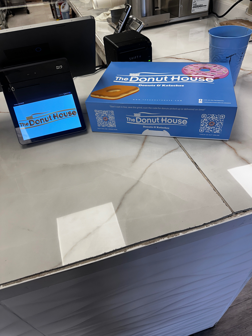 The Donut House Thornton Image