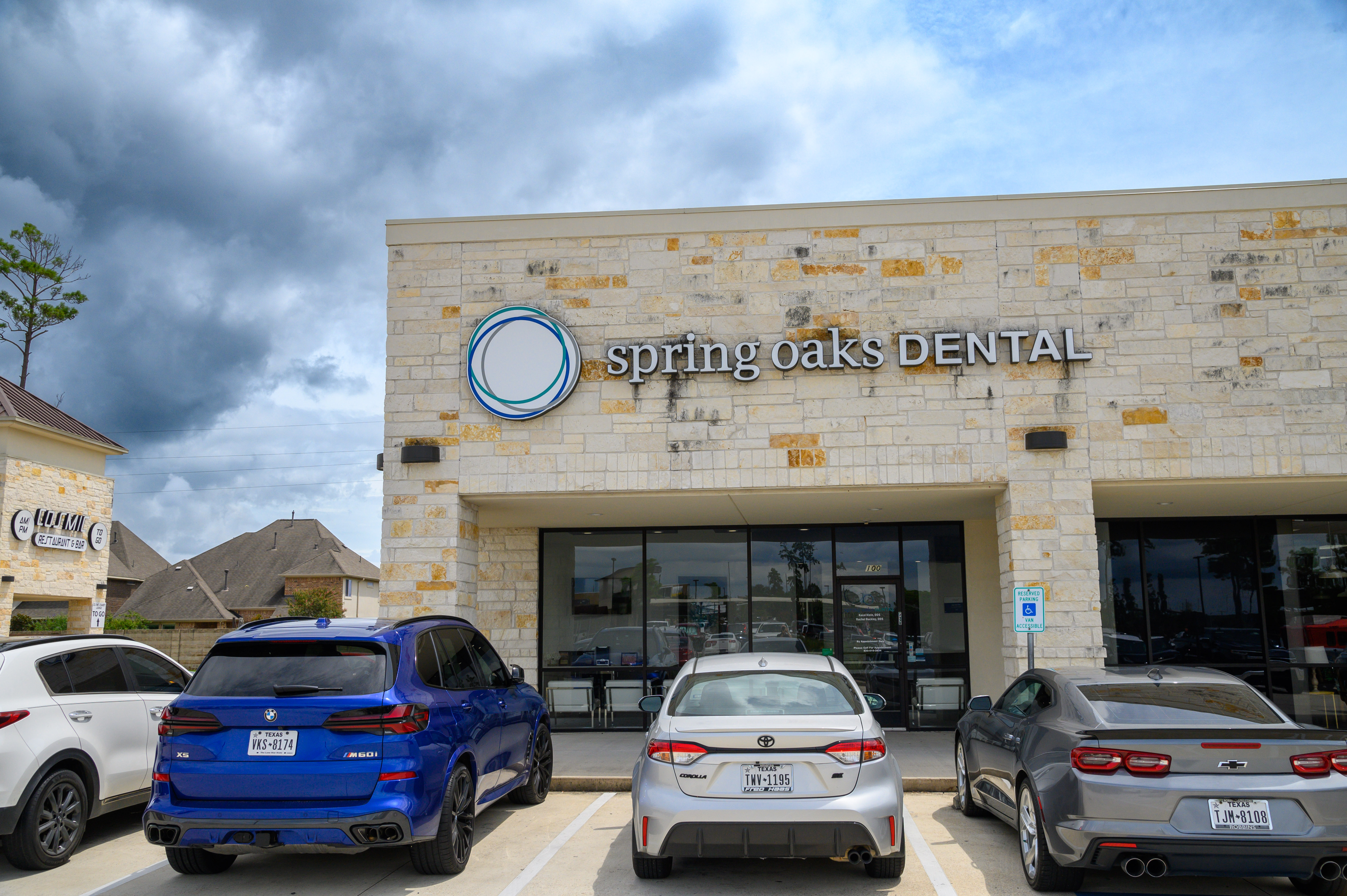 Spring Oaks Dental Image