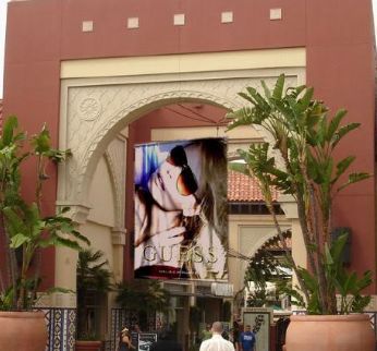 Billboard Connection Outdoor Advertising - Southern California Image