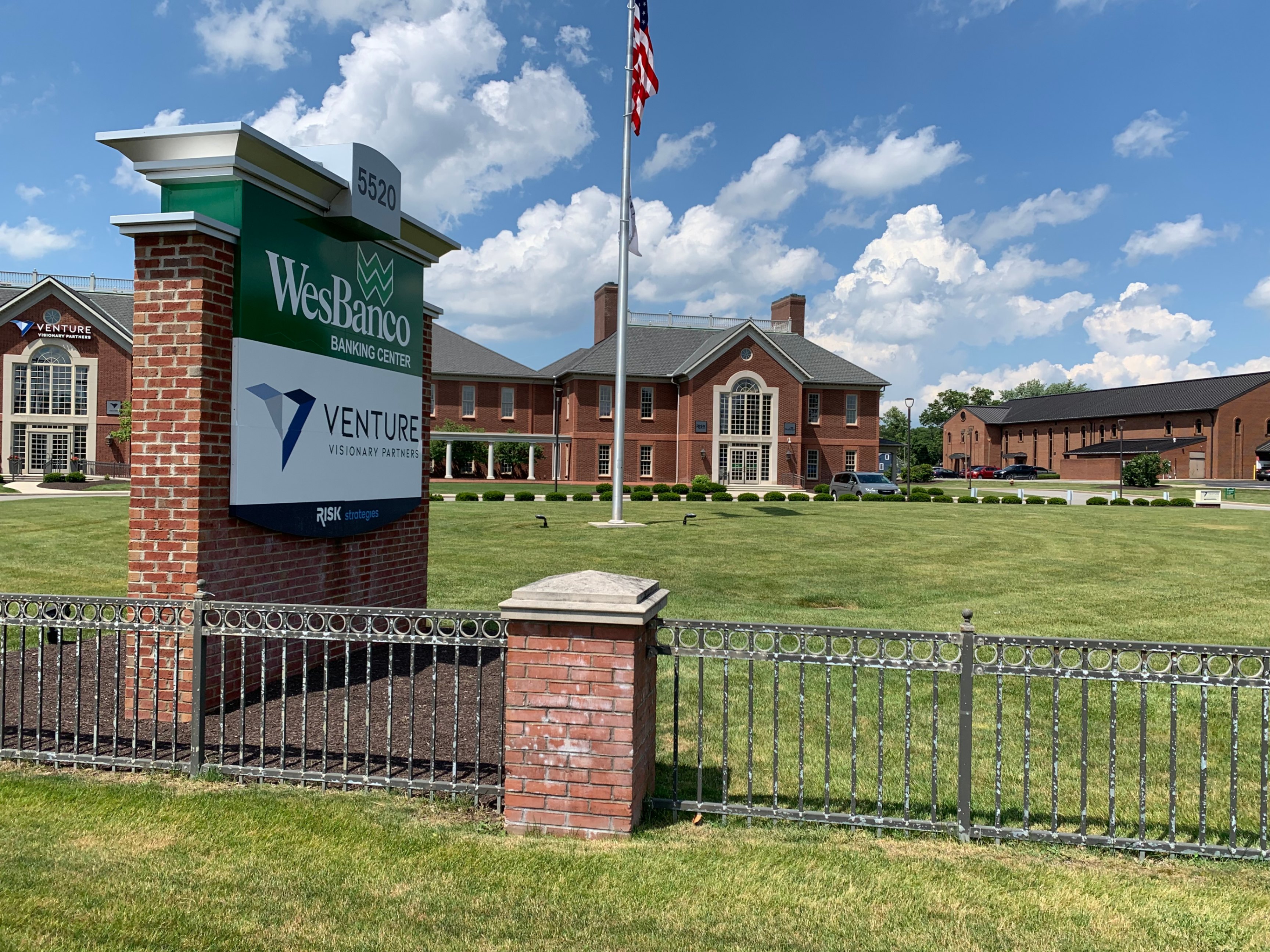 WesBanco Bank - Sylvania, OH