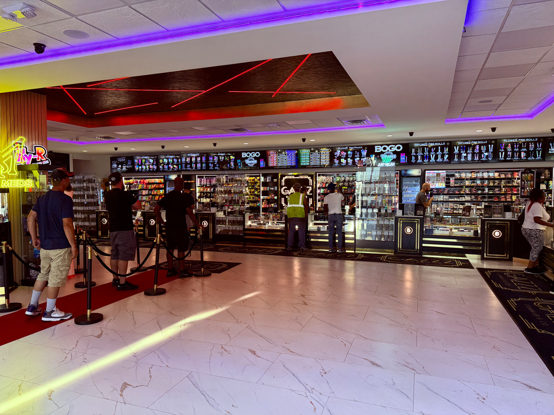 Gazzz Cannabis - Roseville, MI