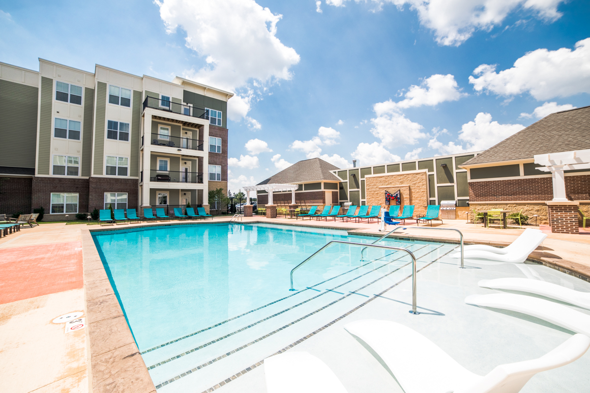 Mosaic at Levis Commons Image