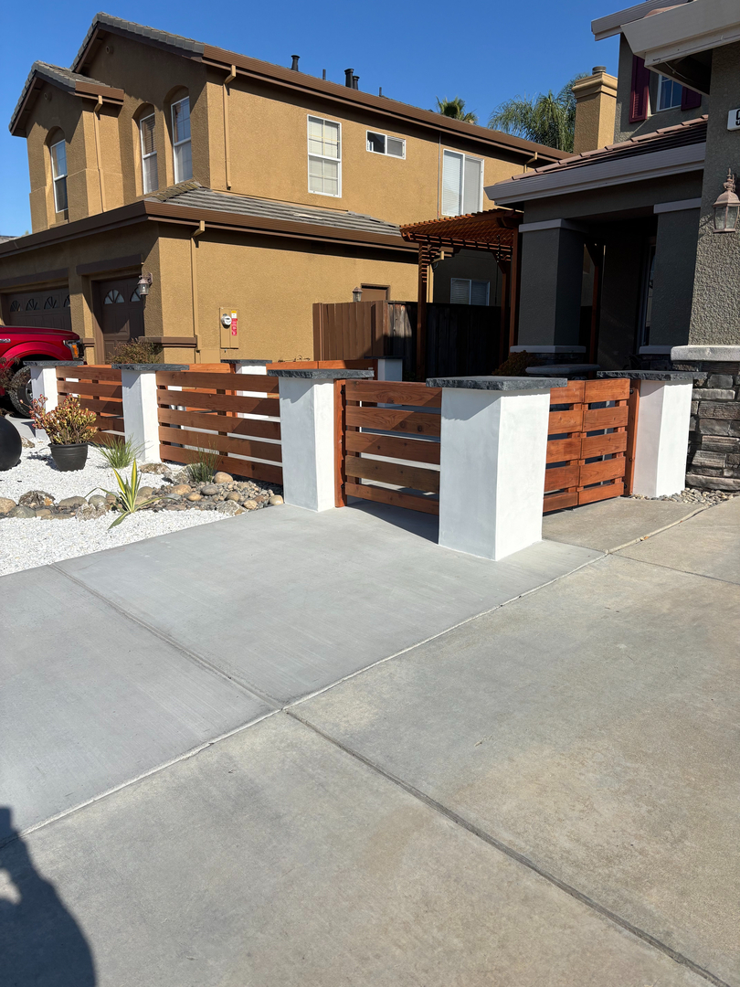 Elias Landscaping Inc. Image