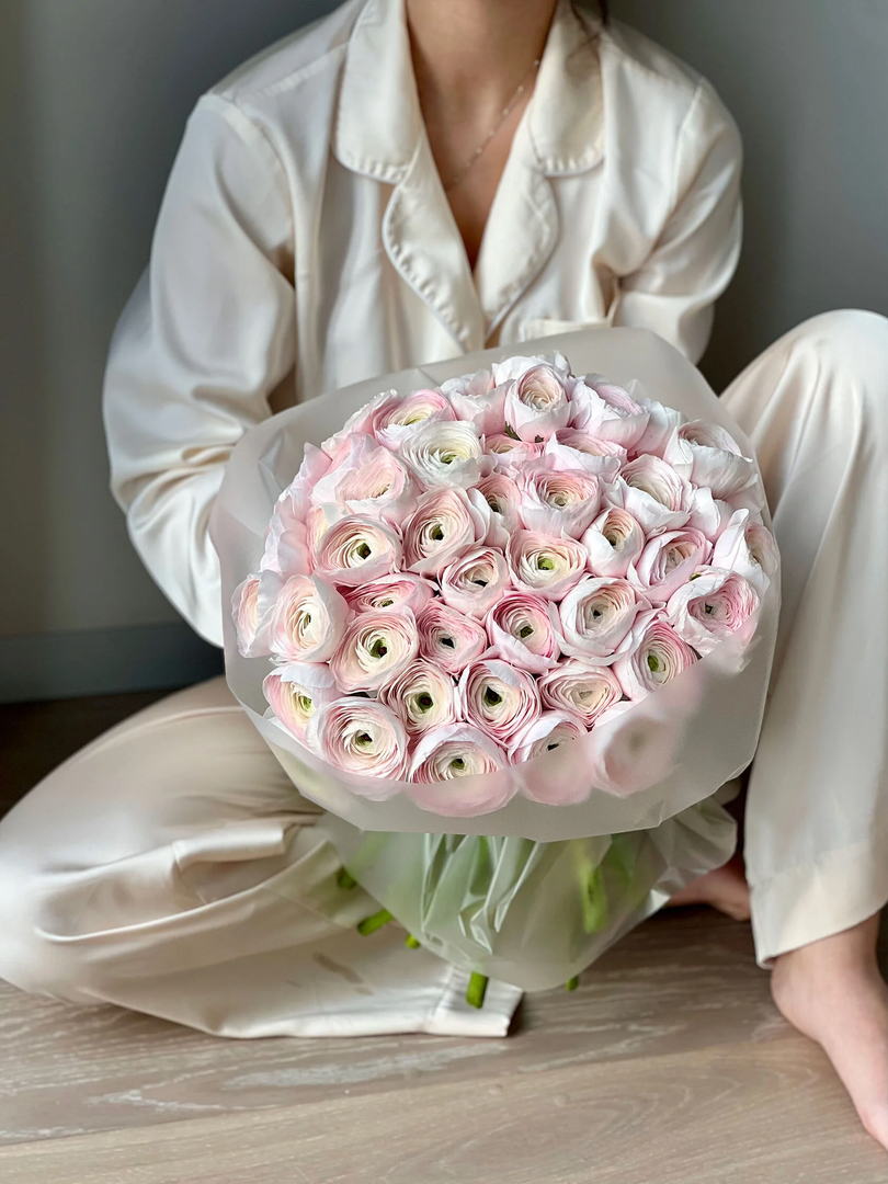 IT IS ROSES LLC Image