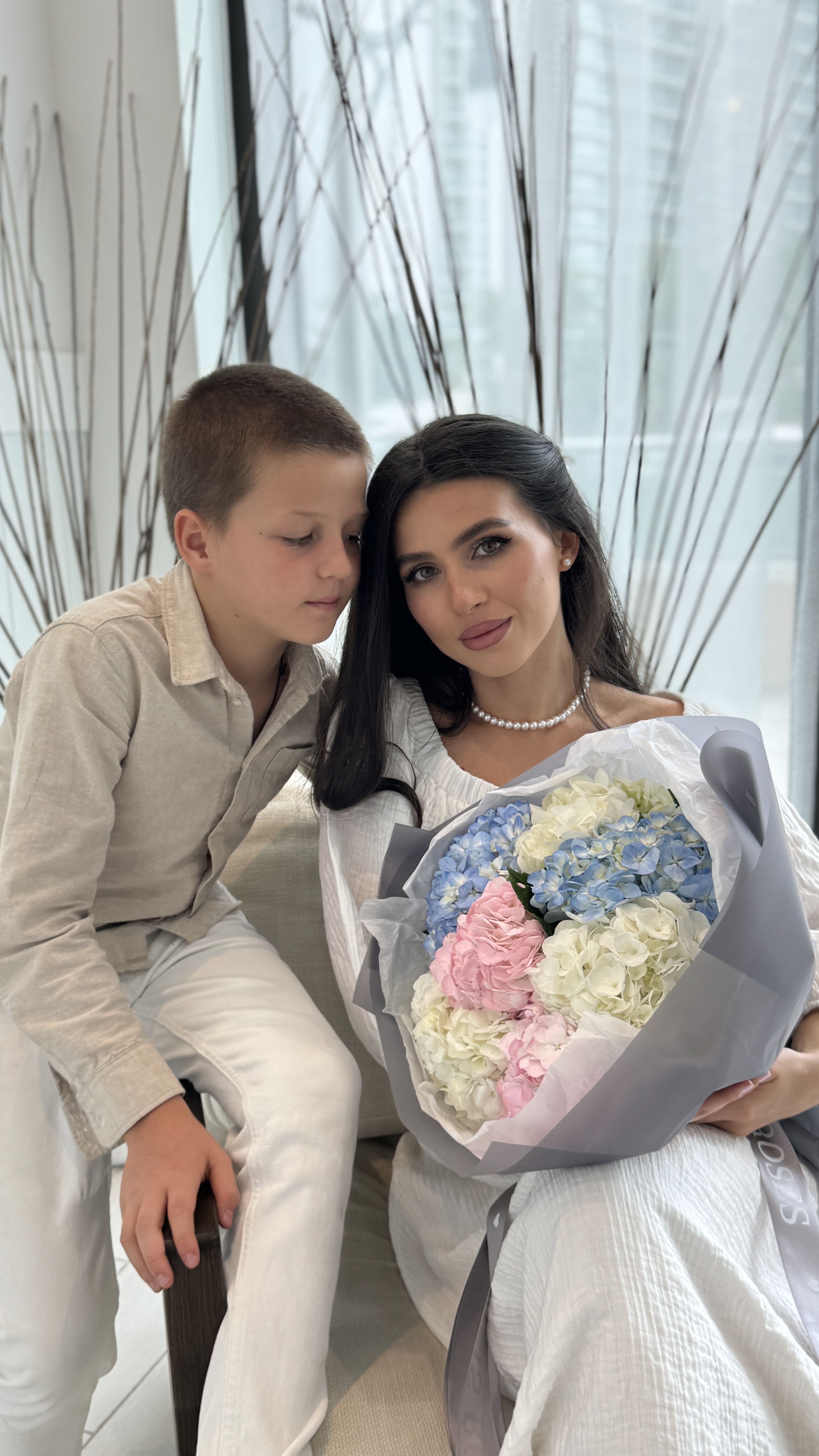 IT IS ROSES LLC Image