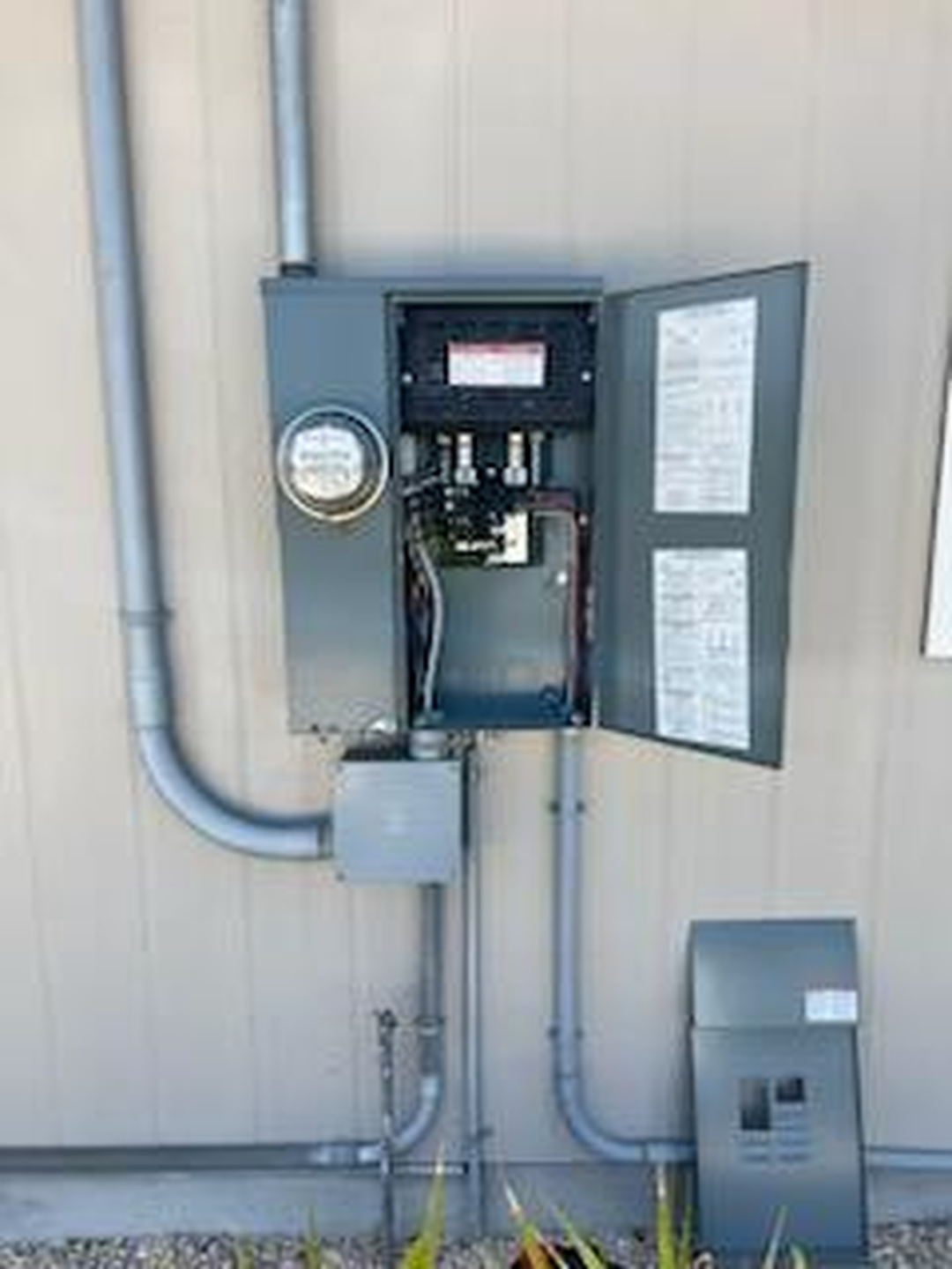 True Power Electrician Services Logo