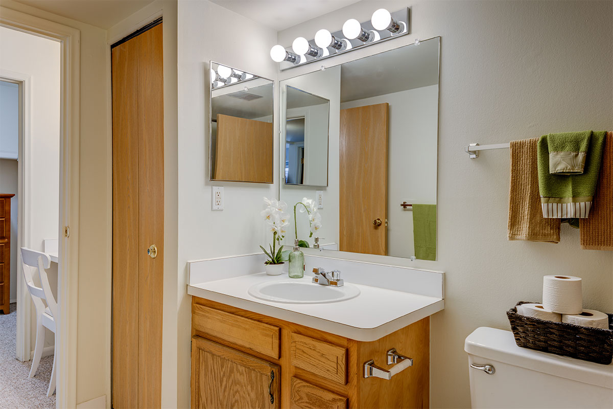 South Grove Apartments - Ann Arbor, MI