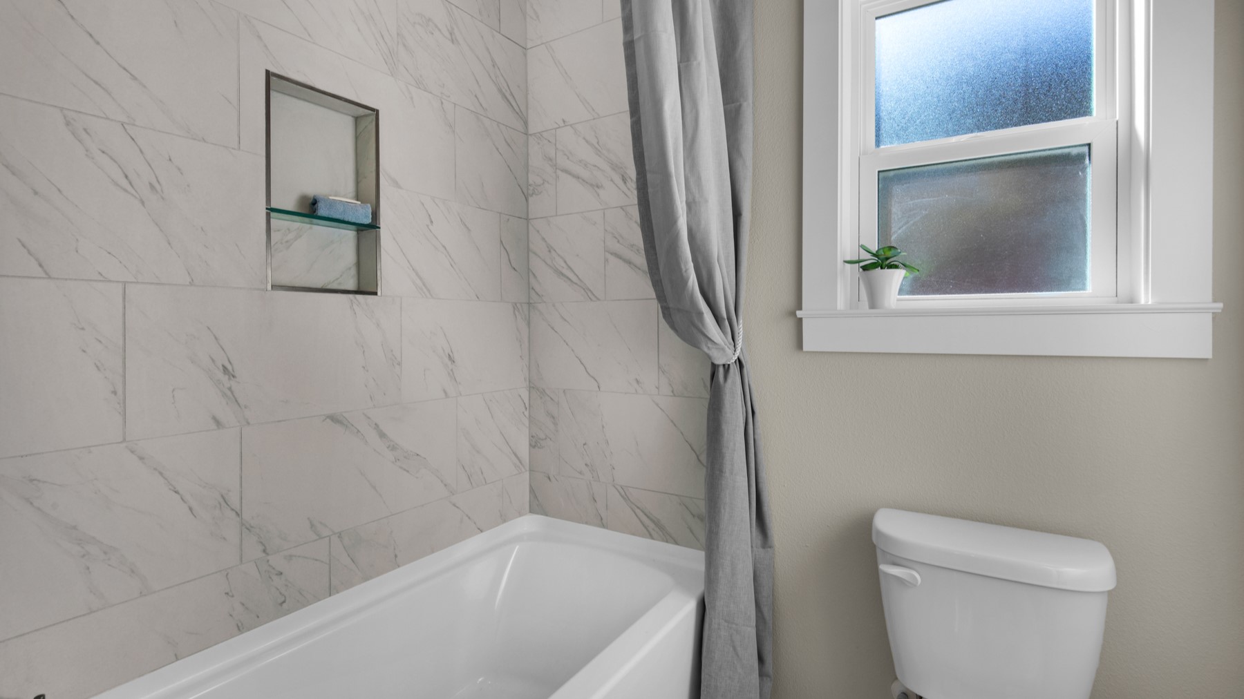 Ledgestone by D.R. Horton Image