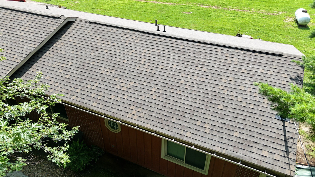 Rojas Roofing Image