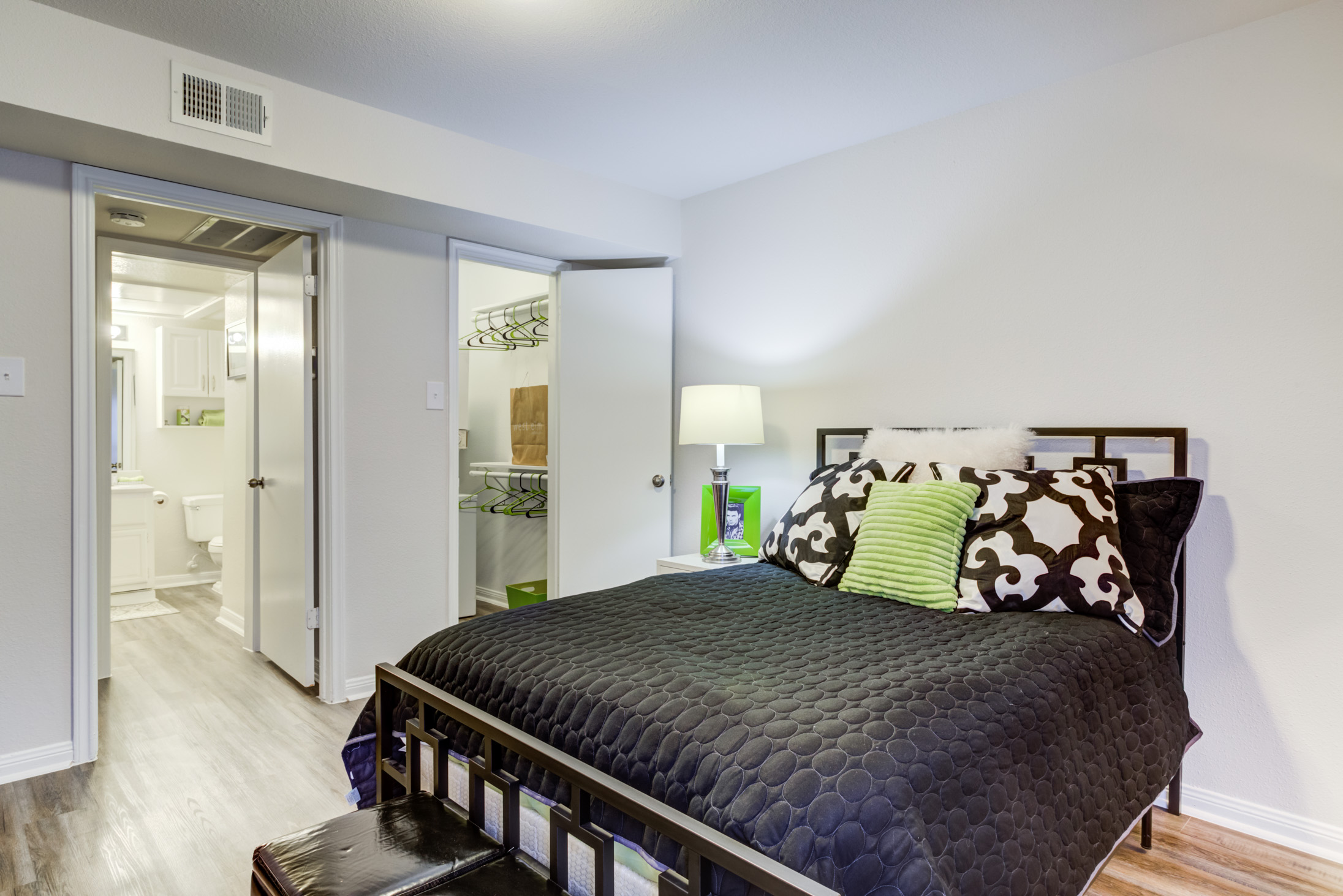 Pavilion Place - Houston, TX