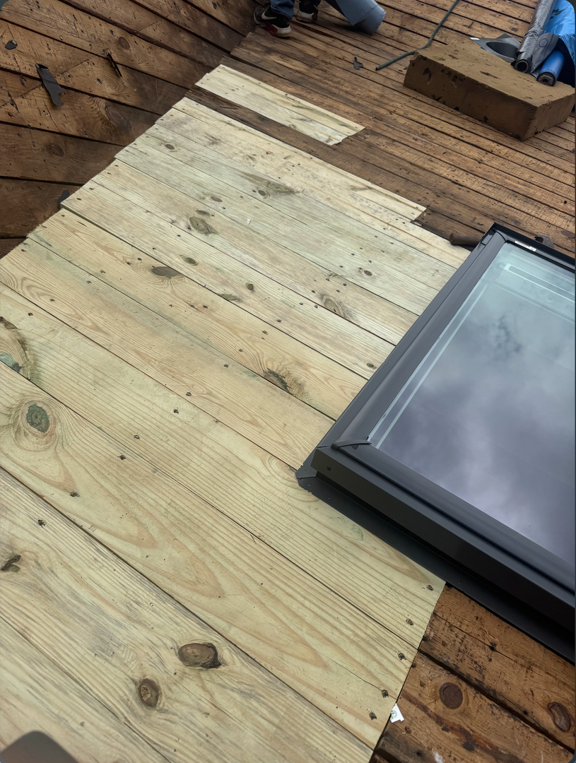 Eastern Oak Roofing Image