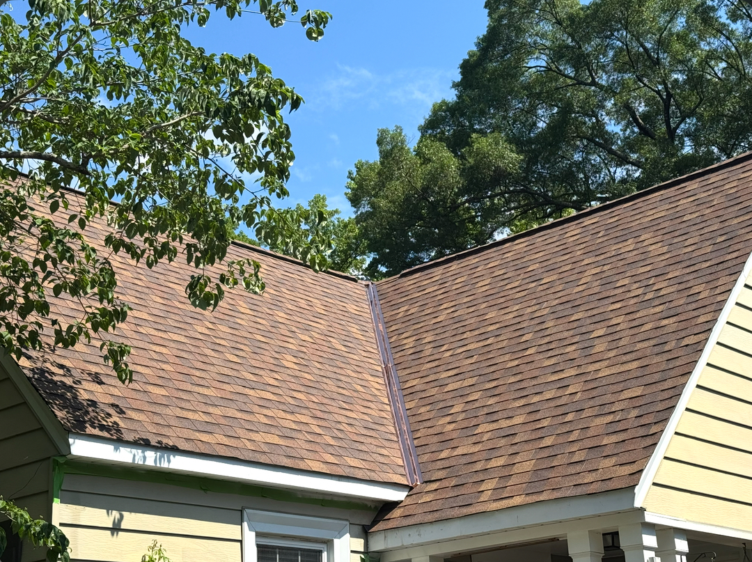 Eastern Oak Roofing Image